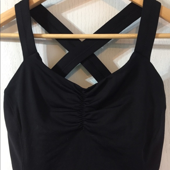 Lululemon Cross Strap Tank - Picture 2 of 6